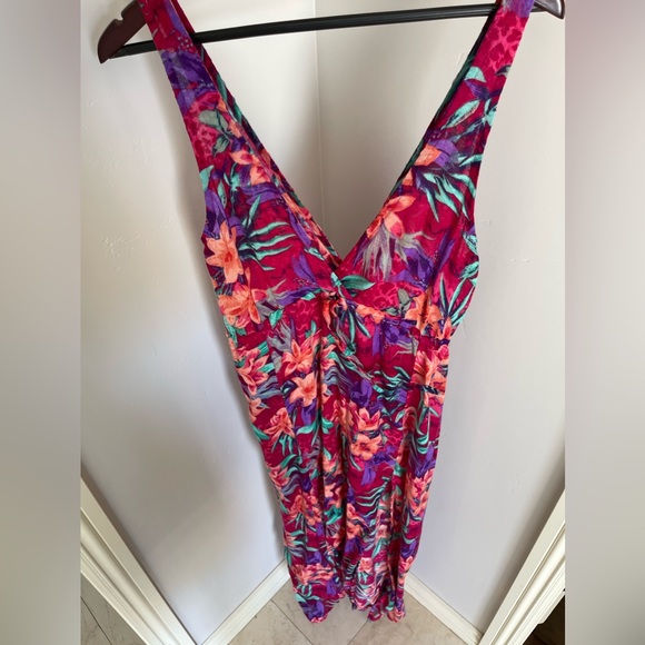 Tropical Summer Dress - Picture 7 of 8